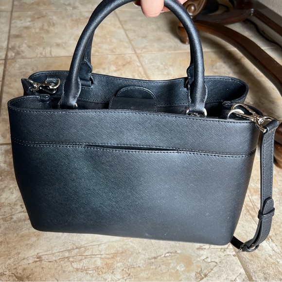 Black used Michael Kors Handbag 👜 - Picture 9 of 13